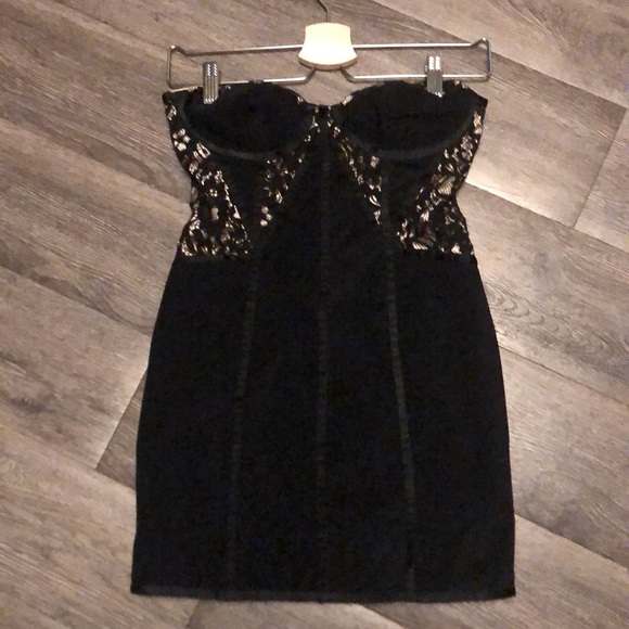 Bebe strapless lace booster dress - Picture 3 of 9